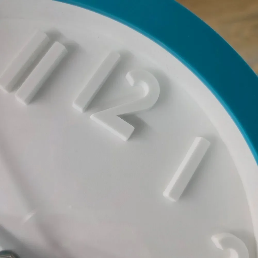 💜Turquoise Quartz Lightweight Wall Clock